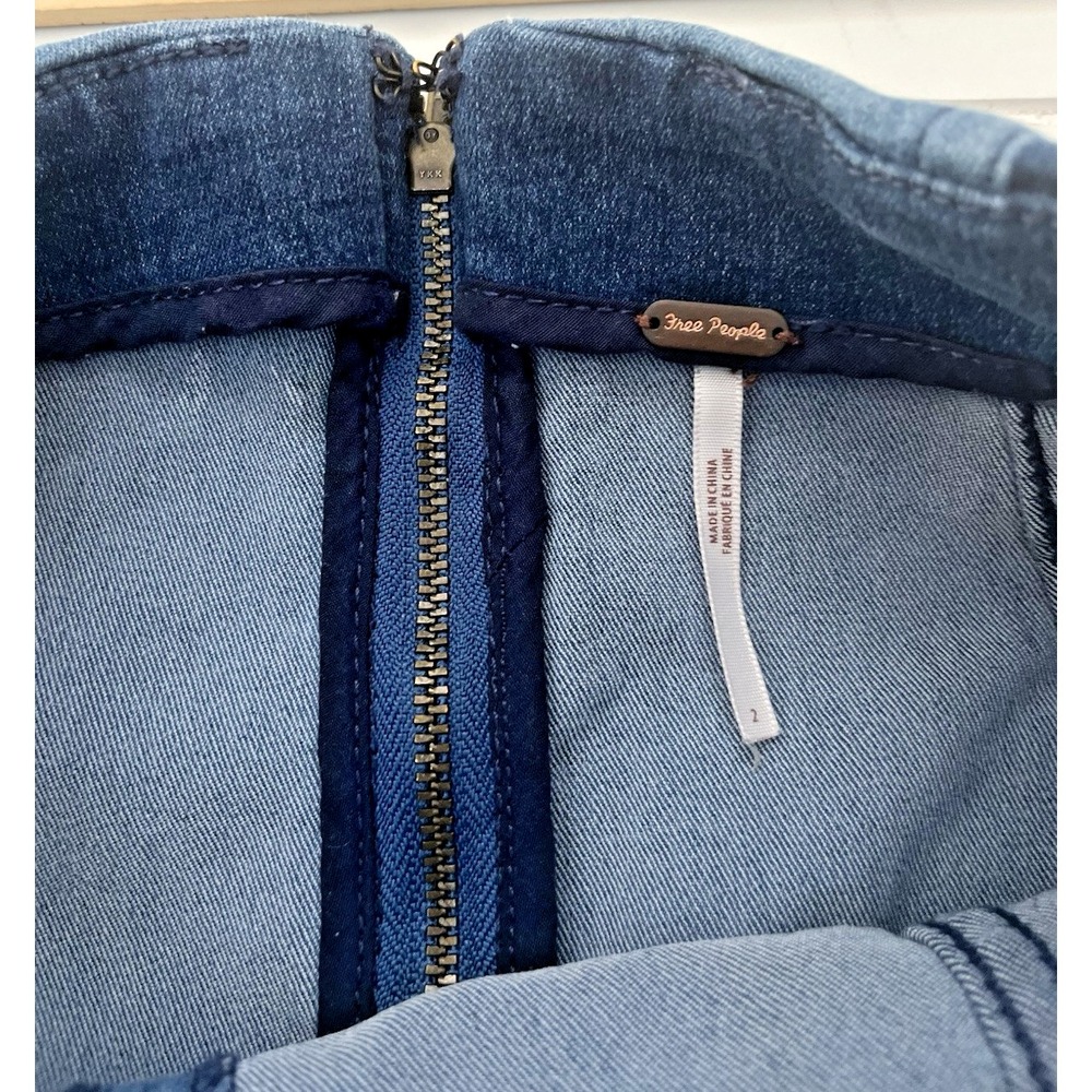 Free People Denim Skirt Stretch Blue Panel Skirt Size 2 Excellent Condition - Picture 6 of 6